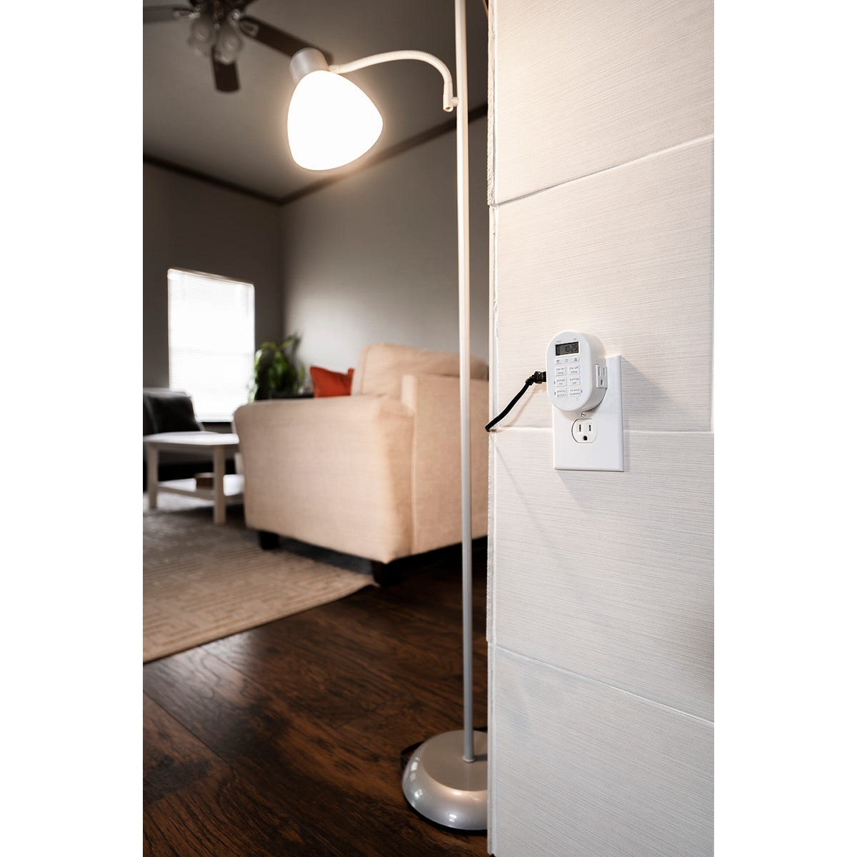myTouchSmart Indoor Plug-In SunSmart Digital Timer, White
