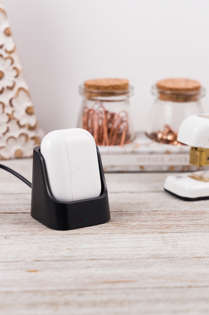 Cordinate Wireless Charging Station for Airpods and Airpods Pro, Charcoal