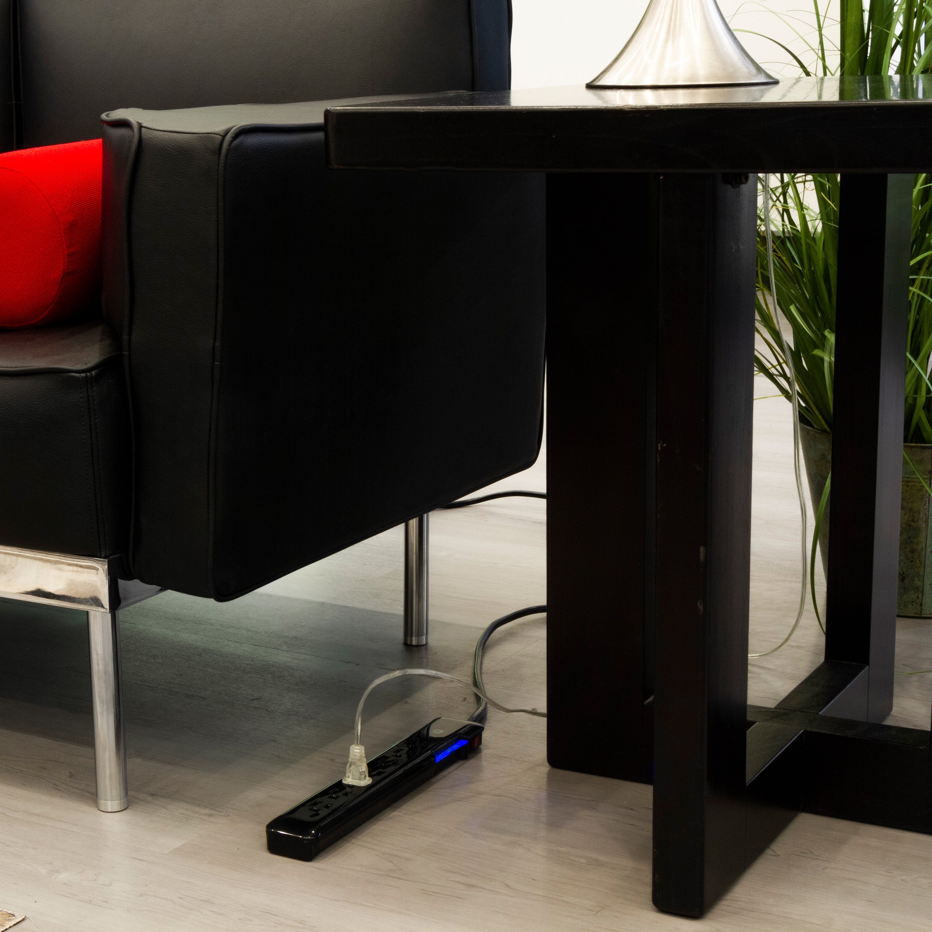 GE UltraPro 7-Outlet 4ft. Surge Protector, Black