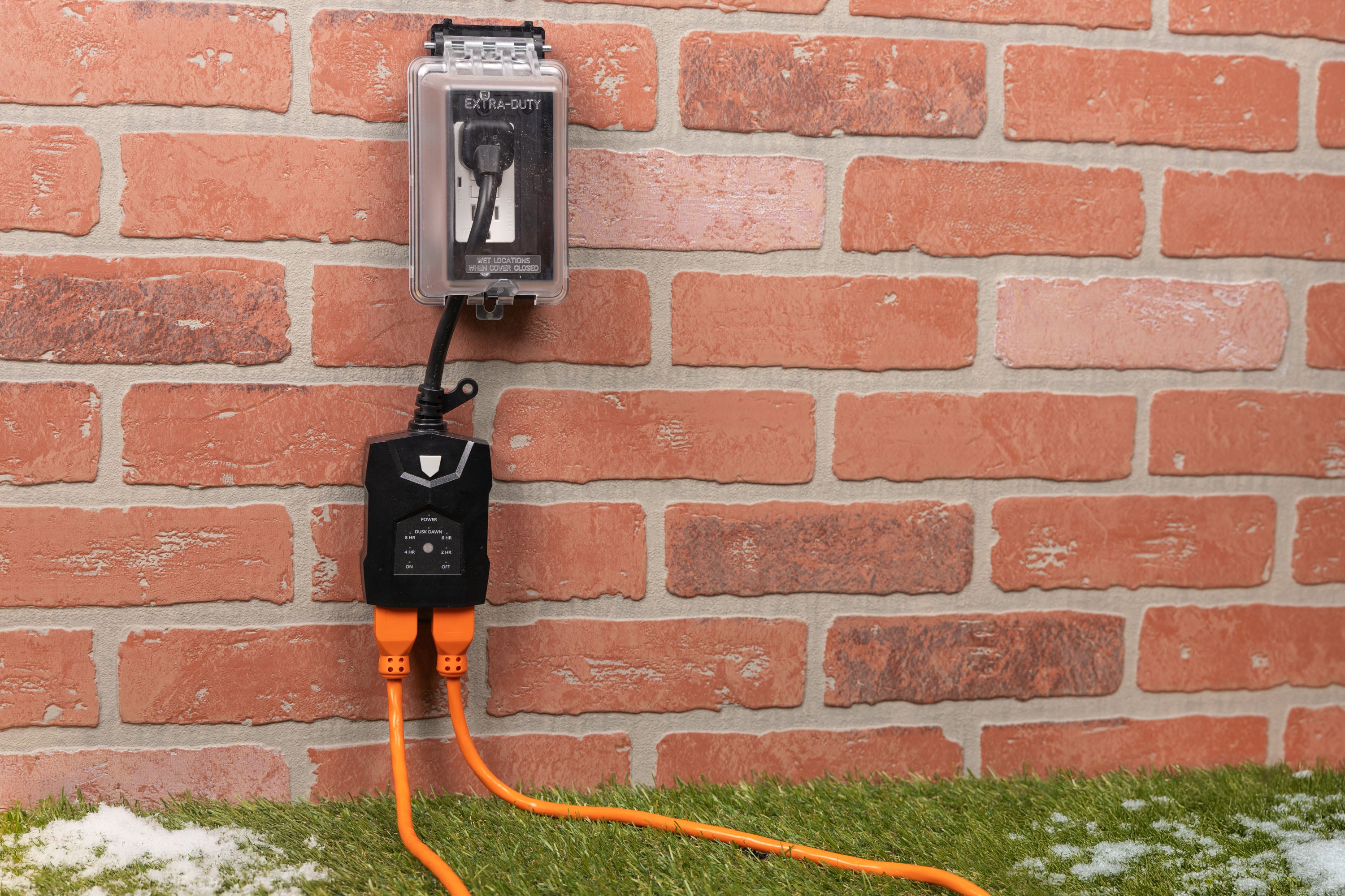 UltraPro 2-Outlet Outdoor Light-Sensing Digital Timer