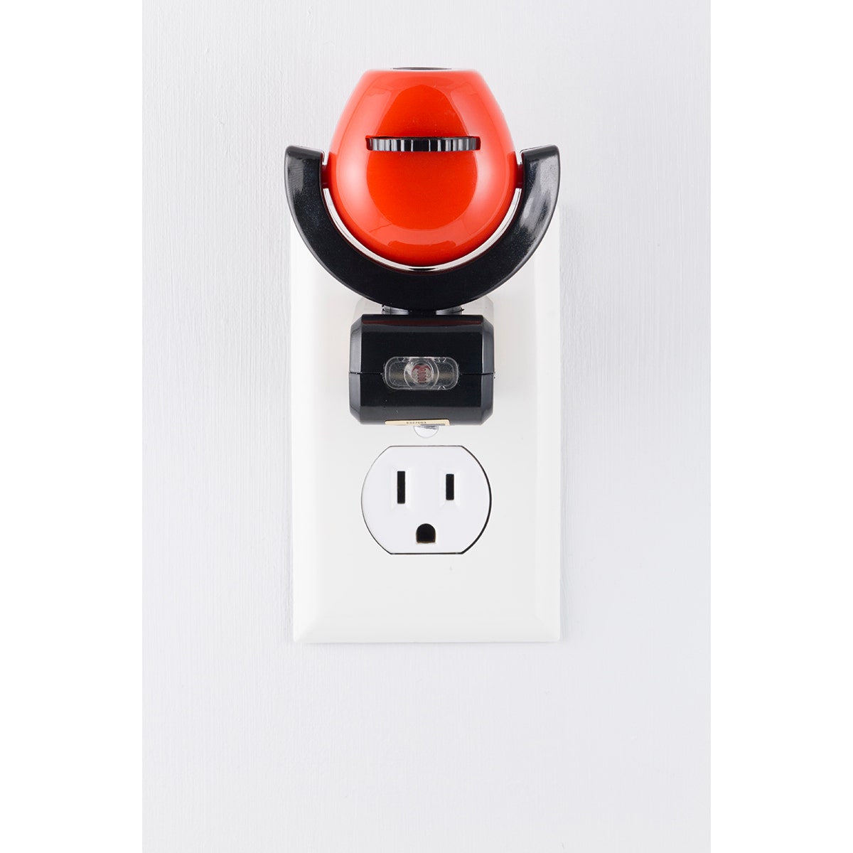 Projectables Disney Pixar Cars Light Sensing 6-Image LED Night Light, Black