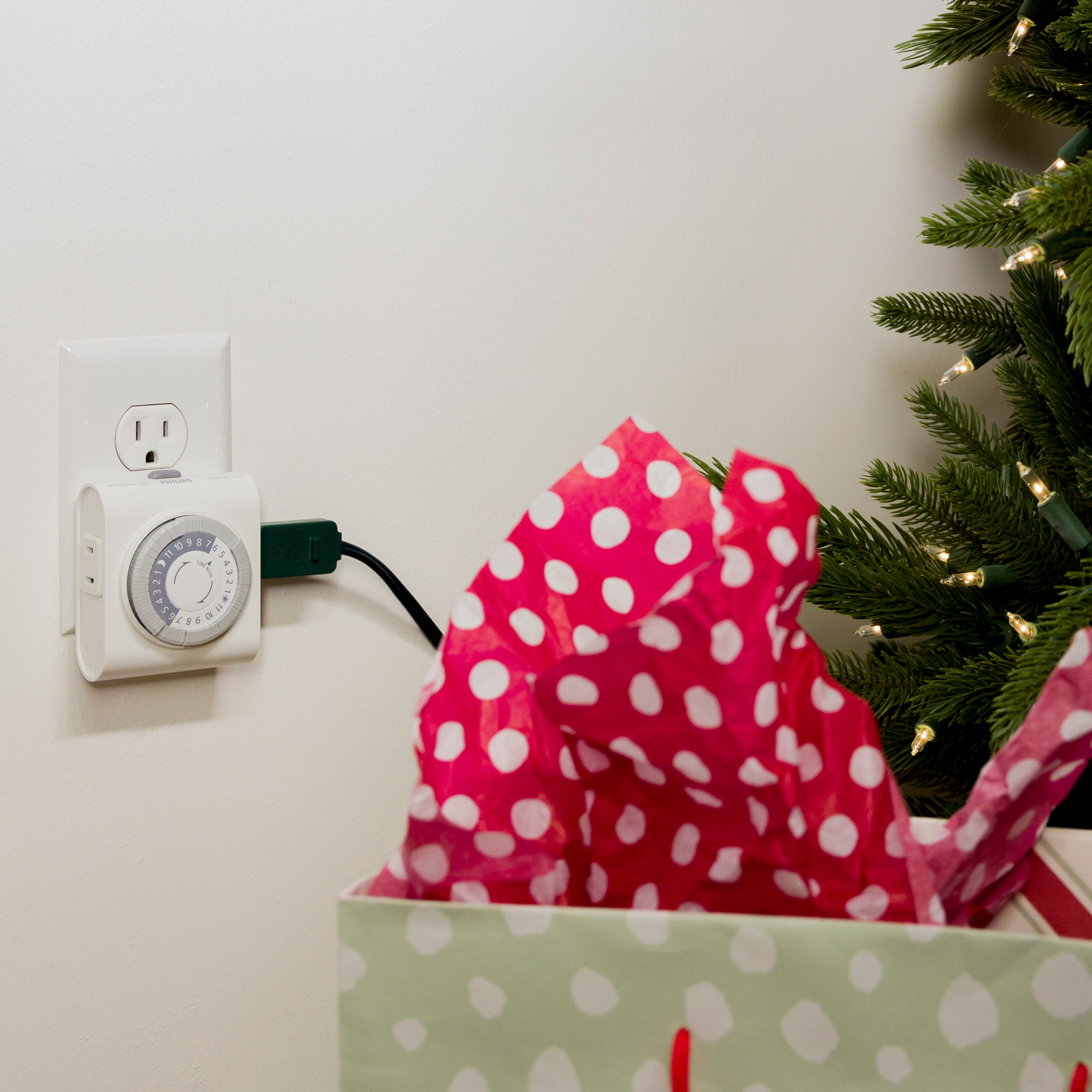 Philips 24-Hour Plug-in Mechanical Timer