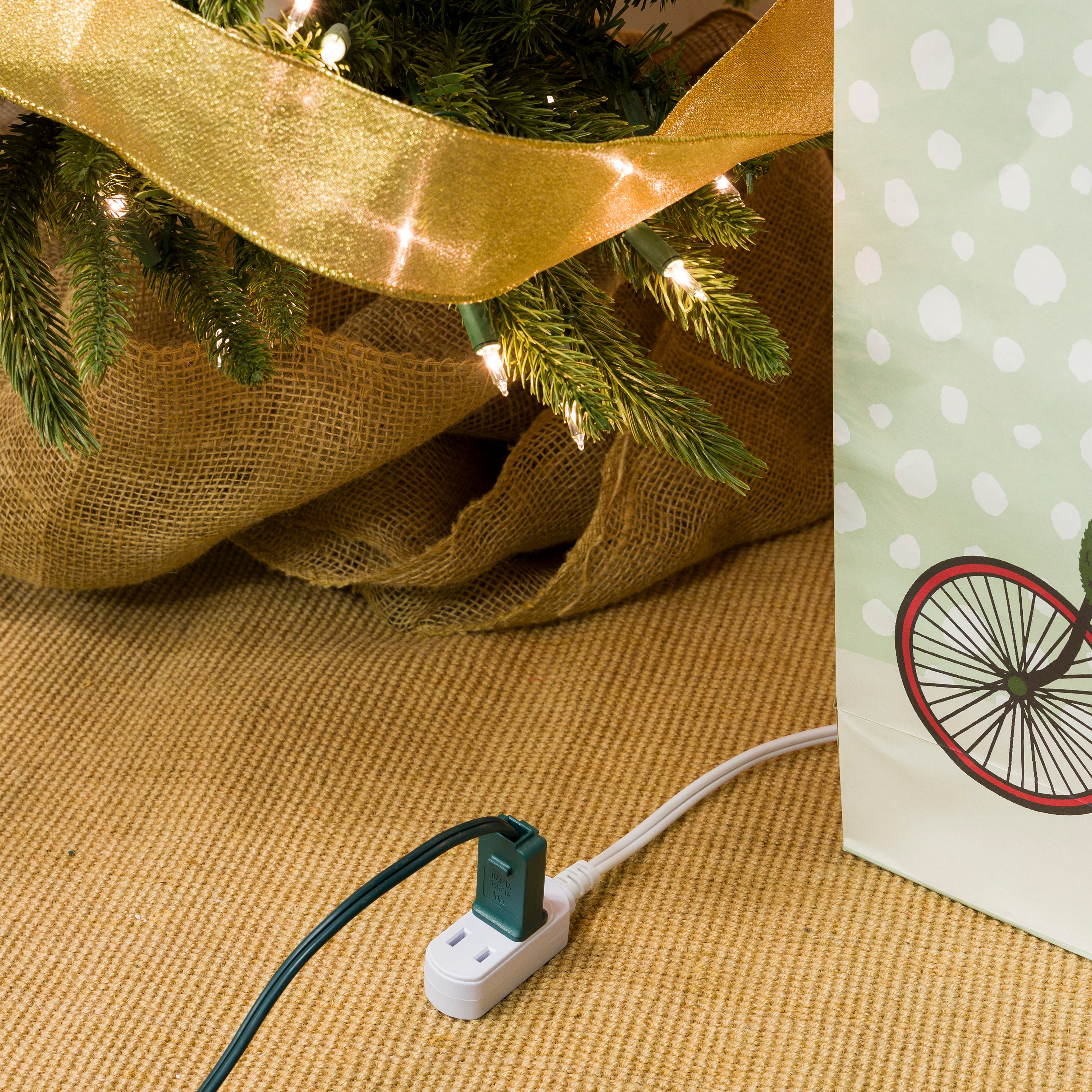 Philips 3-Outlet Polarized Extension Cord, 15ft., White