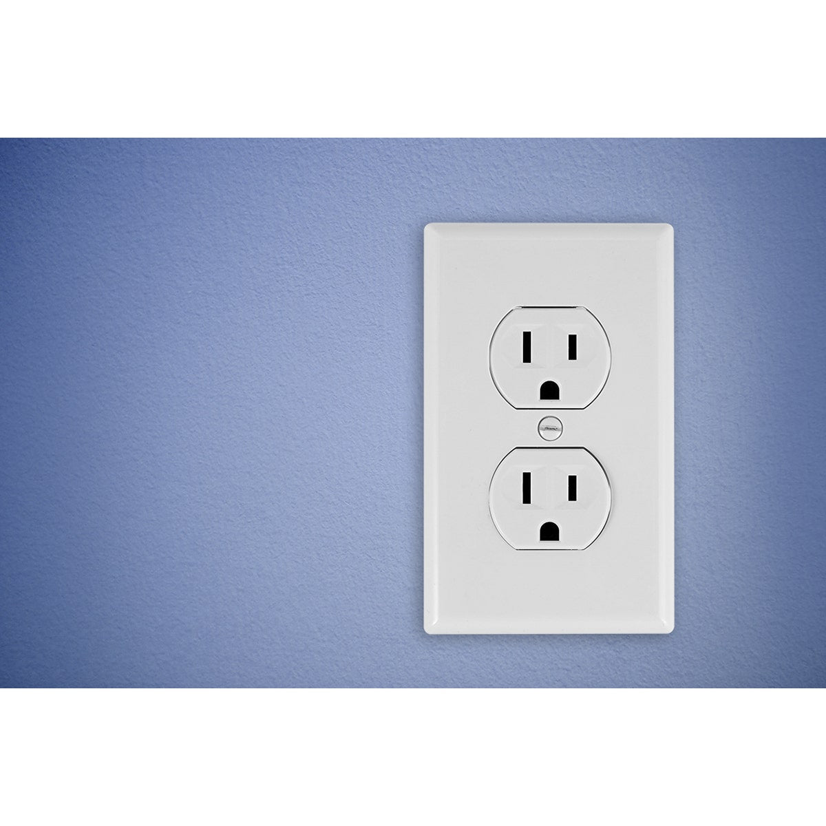 Jasco Grounding Duplex Receptacle, White