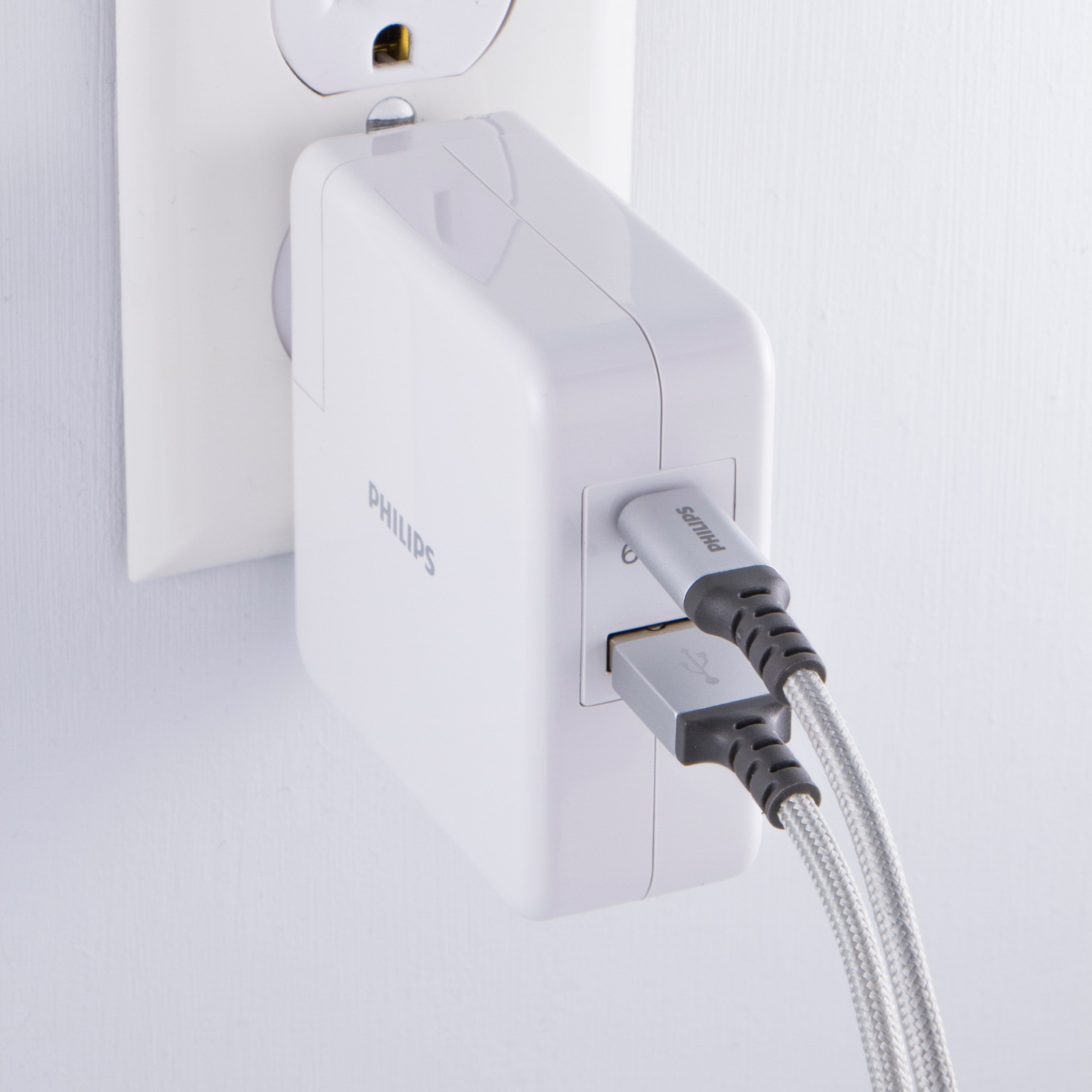 Philips USB-C USB-A Wall Charger with Power Delivery, White