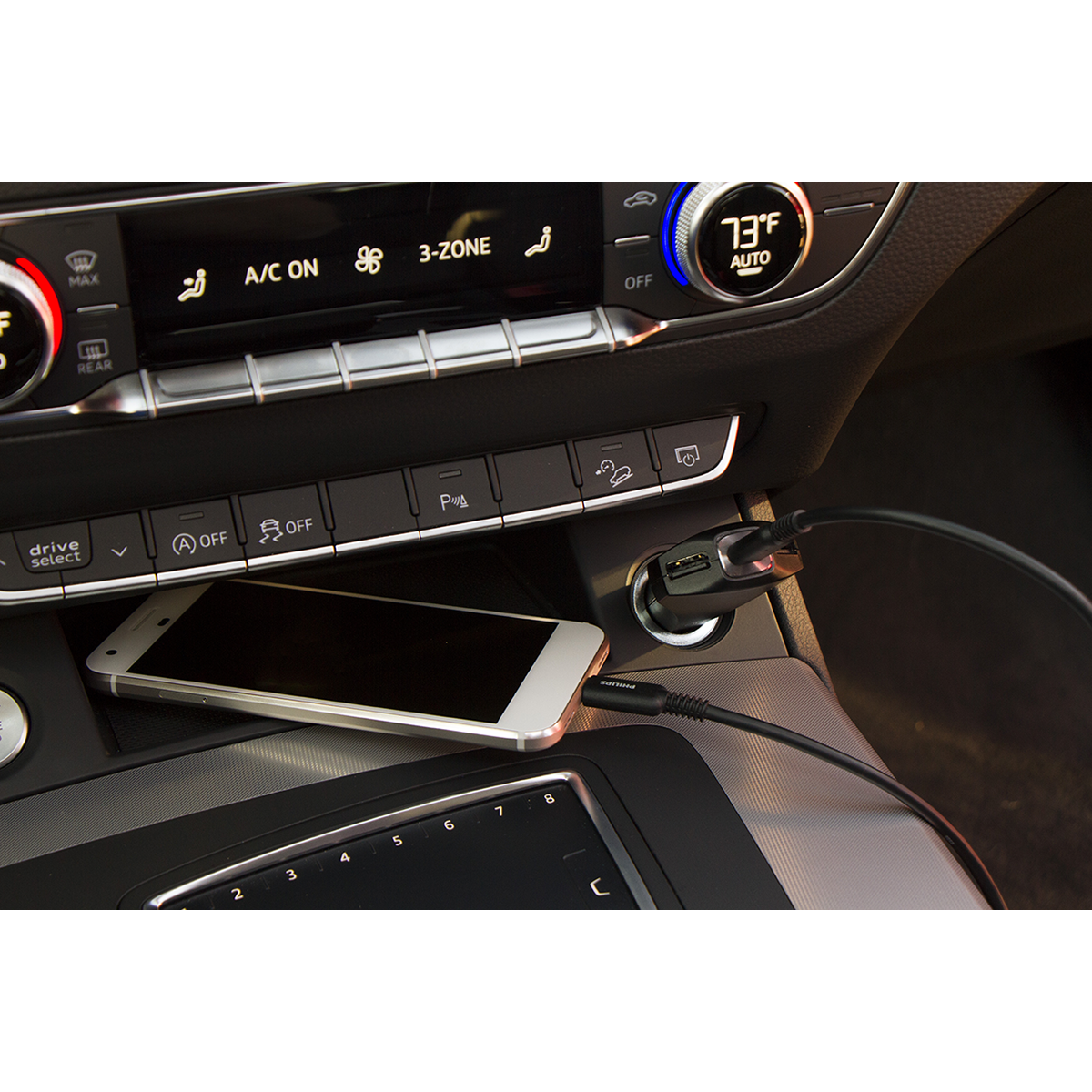 Philips 3-USB Car Charger with 1 USB-C and 2 USB-A and Power Delivery, Black