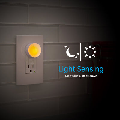 GE Color-Changing Swivel Plug-In LED Night Light, White