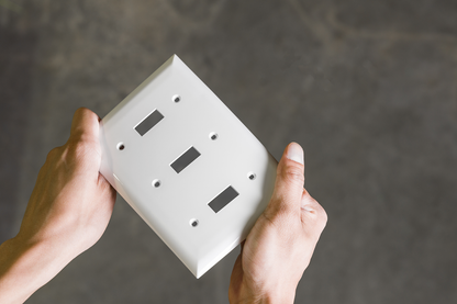 Power Gear Wallplate, Triple Switch, White Nylon