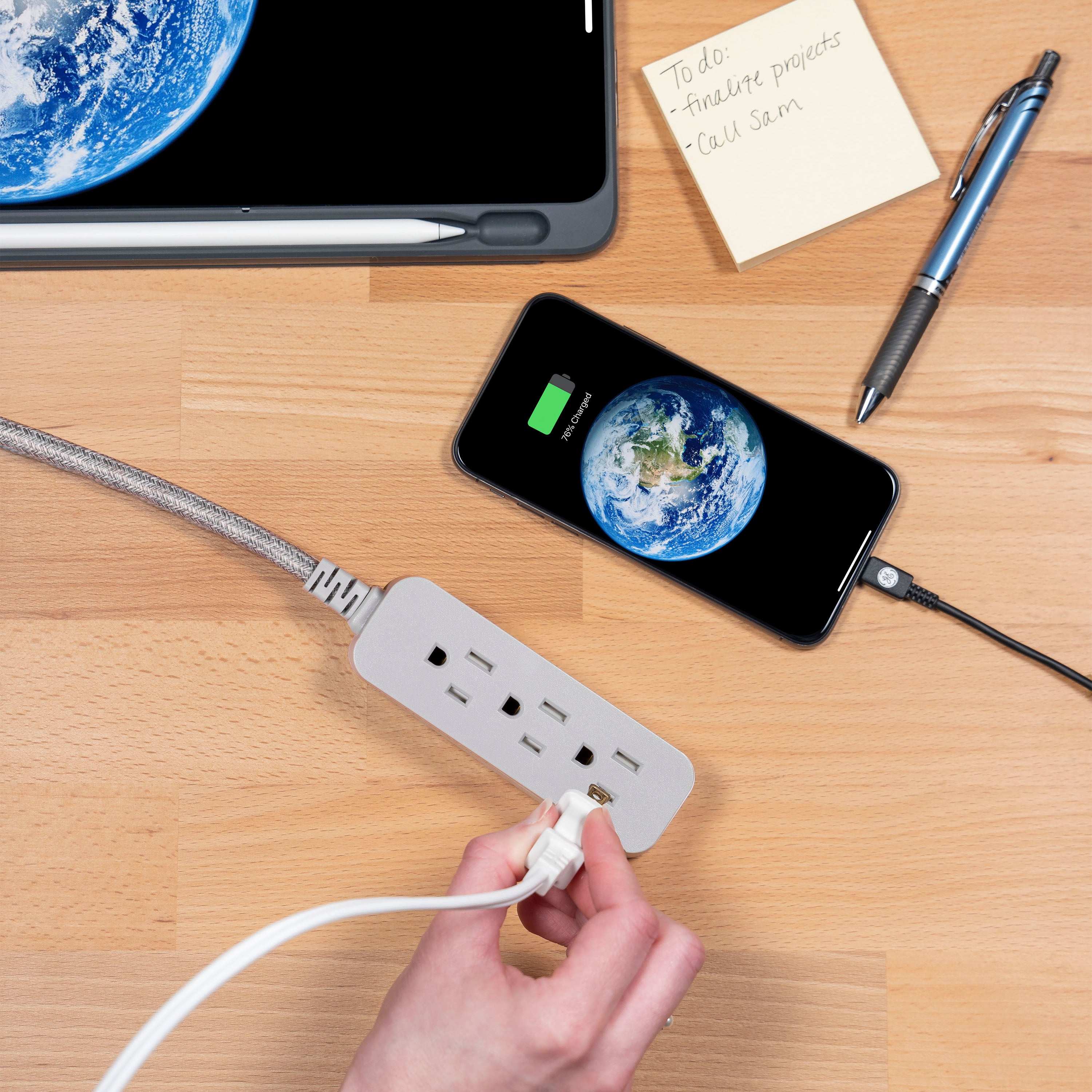 GE Designer 3-Outlet Mini Cord, Gray