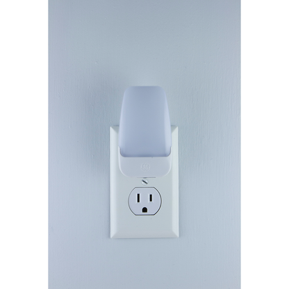 GE Light Sensing LED Night Light, 2 Pack, White