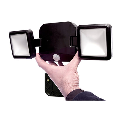Energizer Outdoor Motion-Sensing LED Dual-Head Security Light, Black
