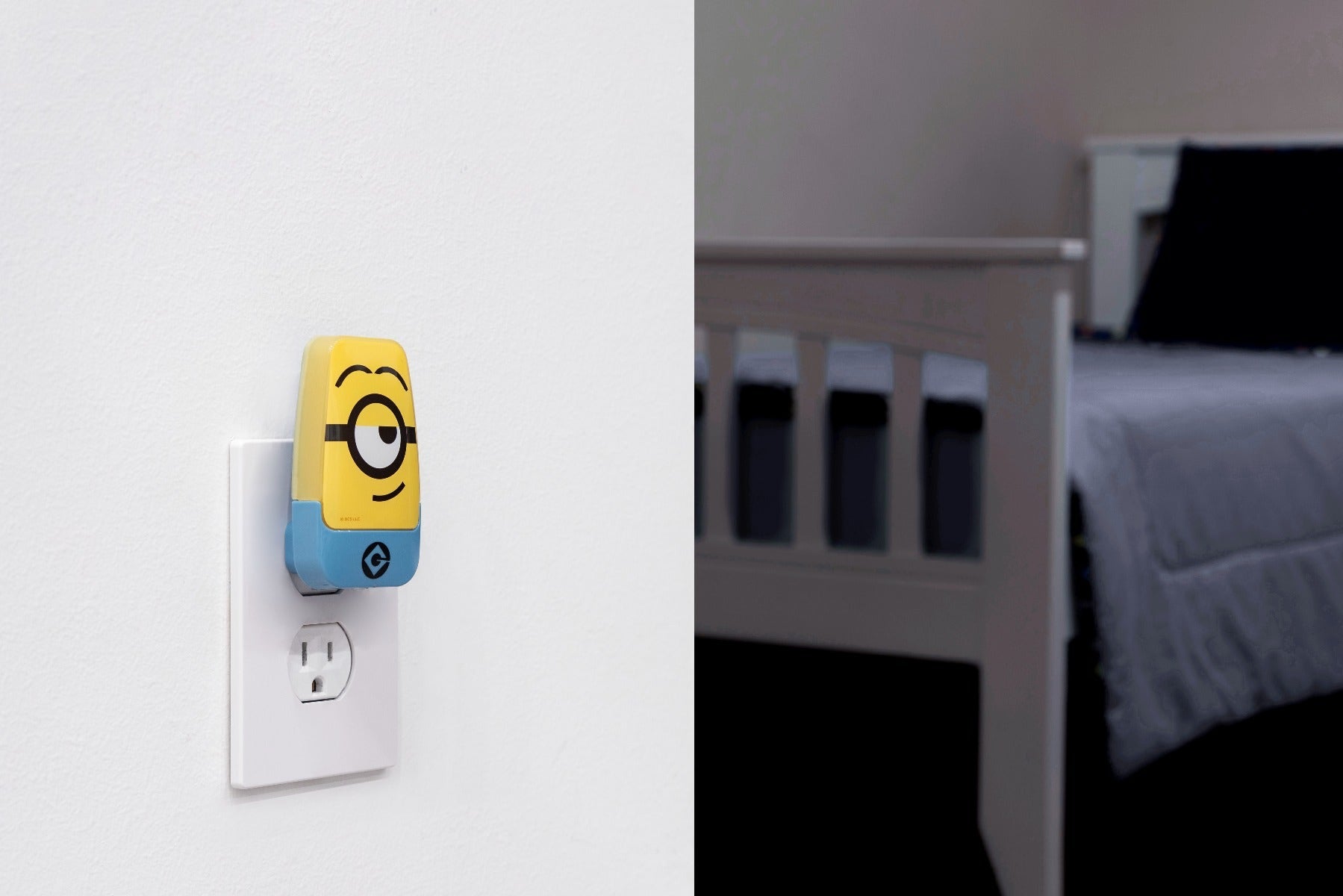 Minions Light Sensing LED Night Light, Yellow