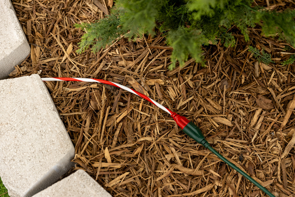 GE-branded 1-Outlet Grounded Extension Cord, 30ft., Outdoor, Candy Cane