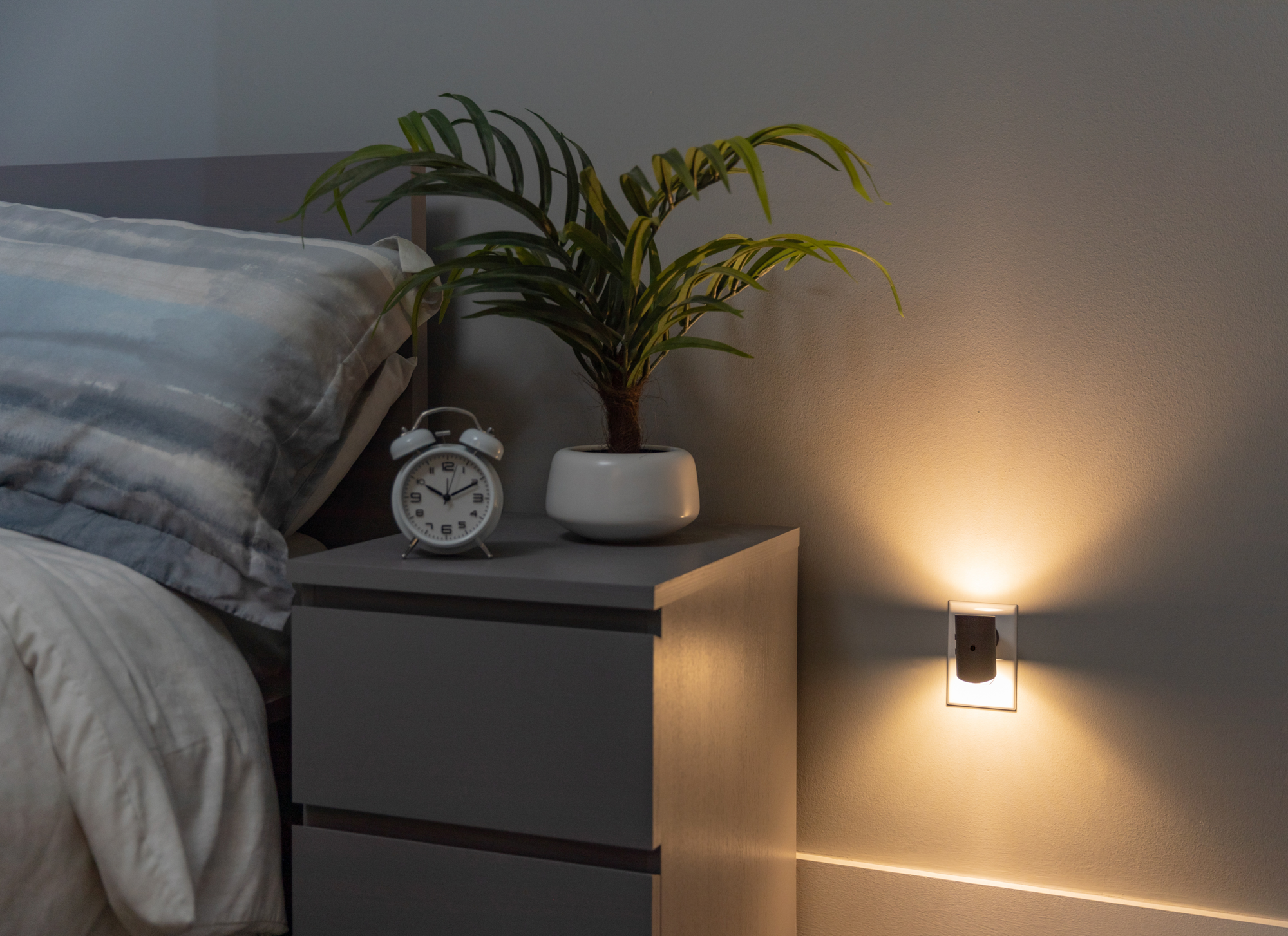 Energizer Directional Color-Changing & Dimmable LED Swivel Sconce Night Light
