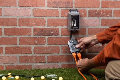UltraPro 2-Outlet Outdoor Light-Sensing Digital Timer