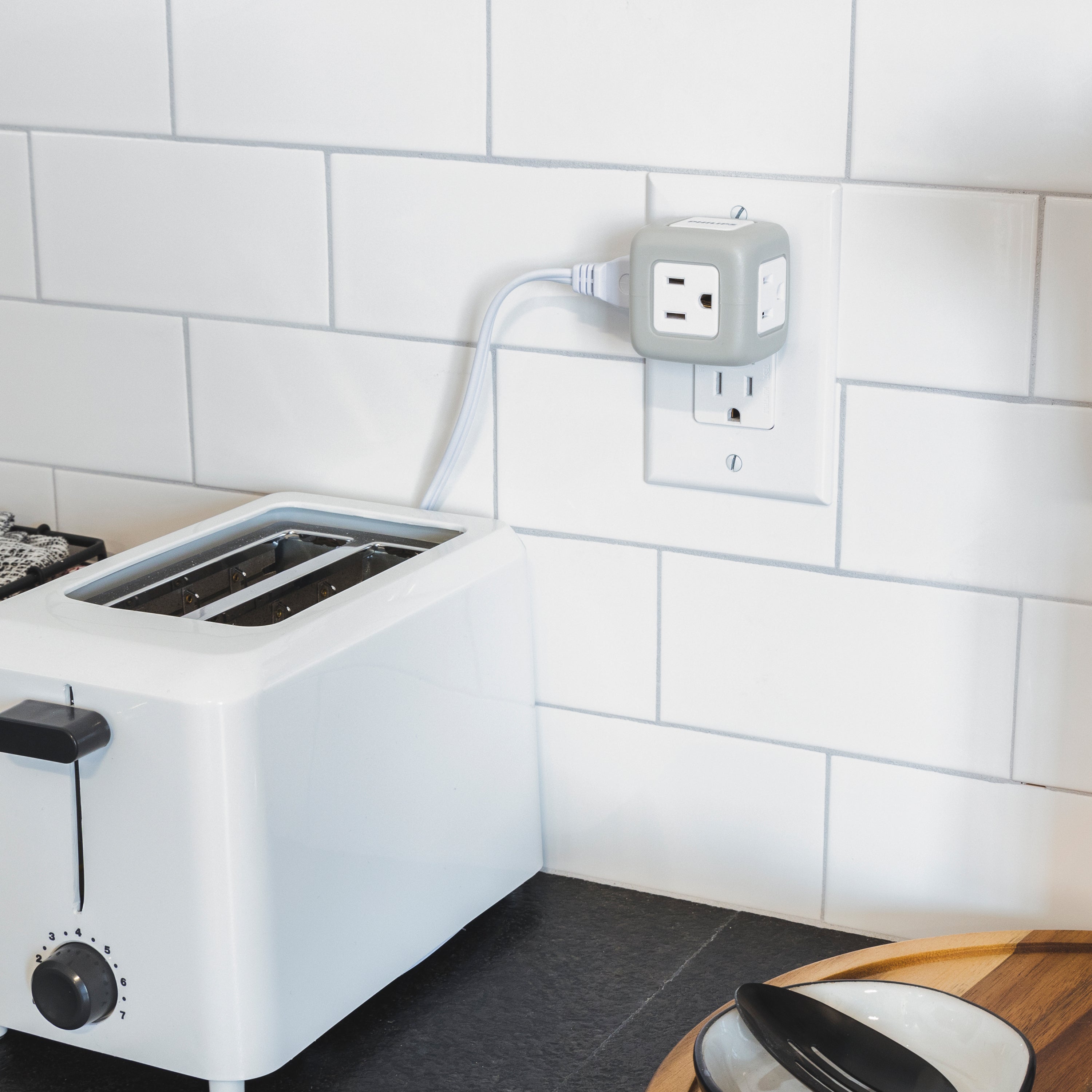 Philips 3-Outlet Rubberized Cube Tap, 245J, Gray