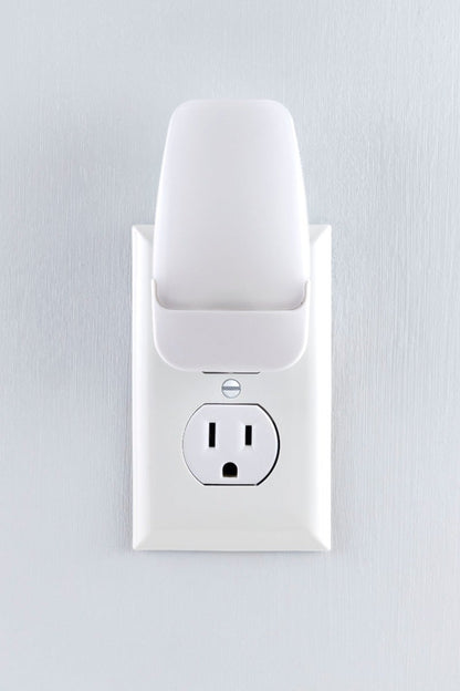 GE Light Sensing LED Night Light, 4 Pack, White